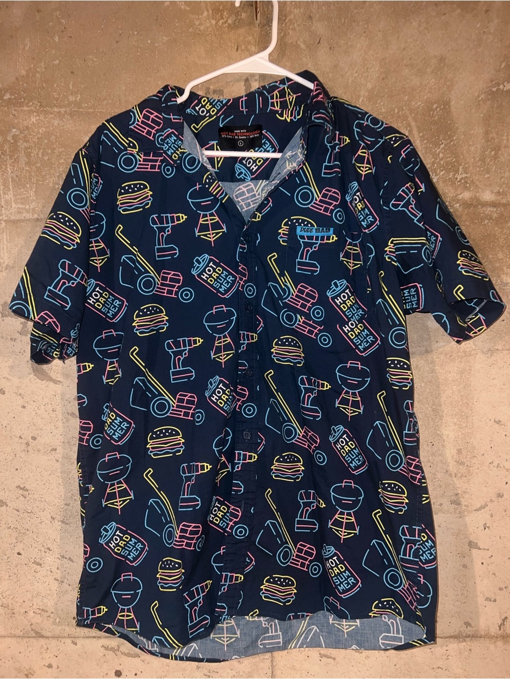 Men's Casual Navy Short-Sleeve Button-Down Shirt with Neon Grill & Diner Print